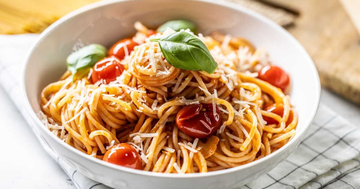 Ne jetez plus l'eau de cuisson des pâtes : une cheffe révolutionne la cuisine