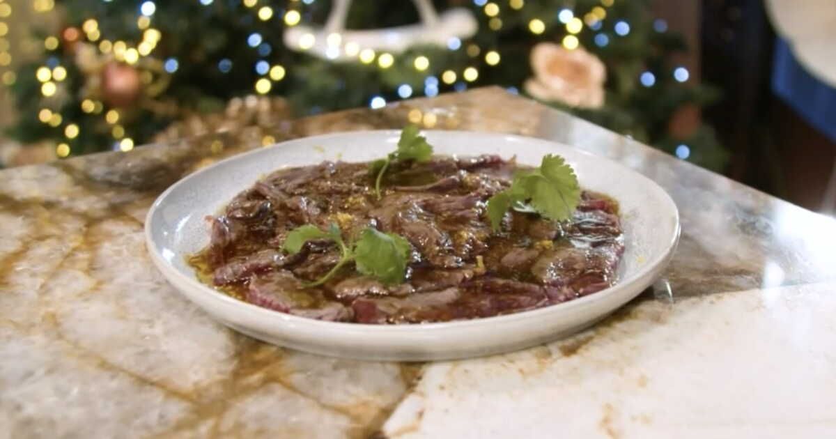 La recette du bœuf mariné à la vinaigrette asiatique de Cyril Lignac