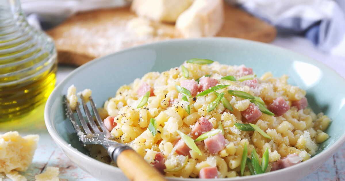 Coquillettes revisitées : trois recettes gourmandes pour surprendre votre famille