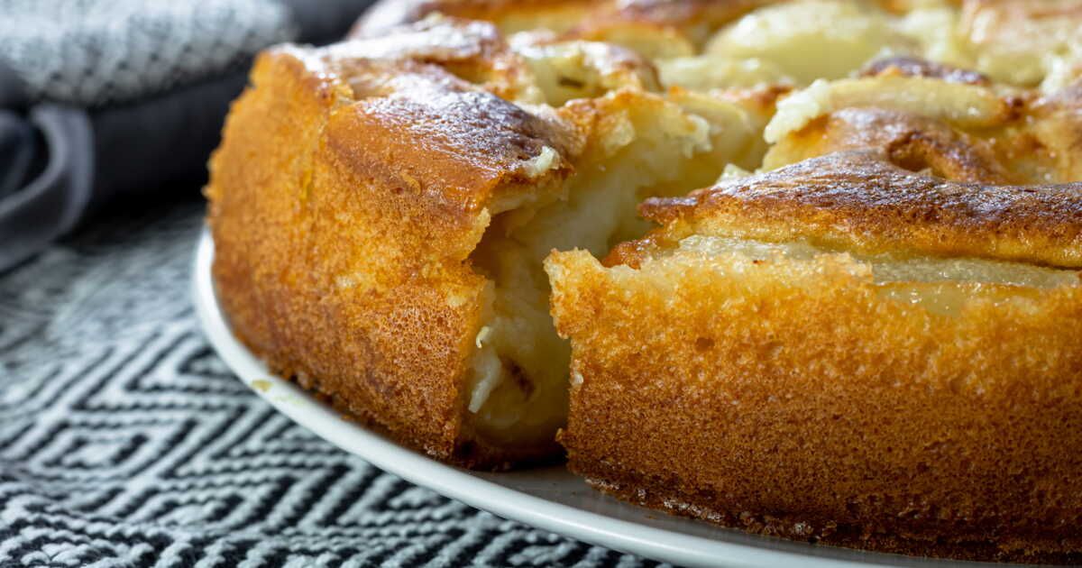 Savourez le clafoutis aux poires de Cyril Lignac