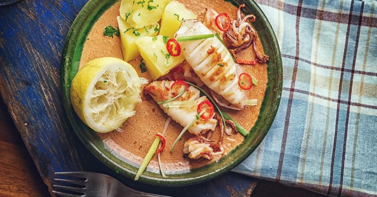 Démêler les secrets des céphalopodes : seiche, calamar et encornet