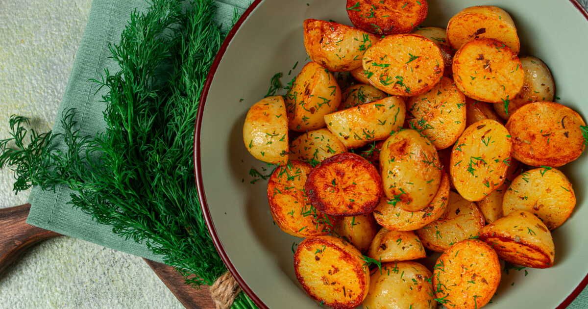 Comment cuire des pommes de terre dans une poêle inox sans accrocher