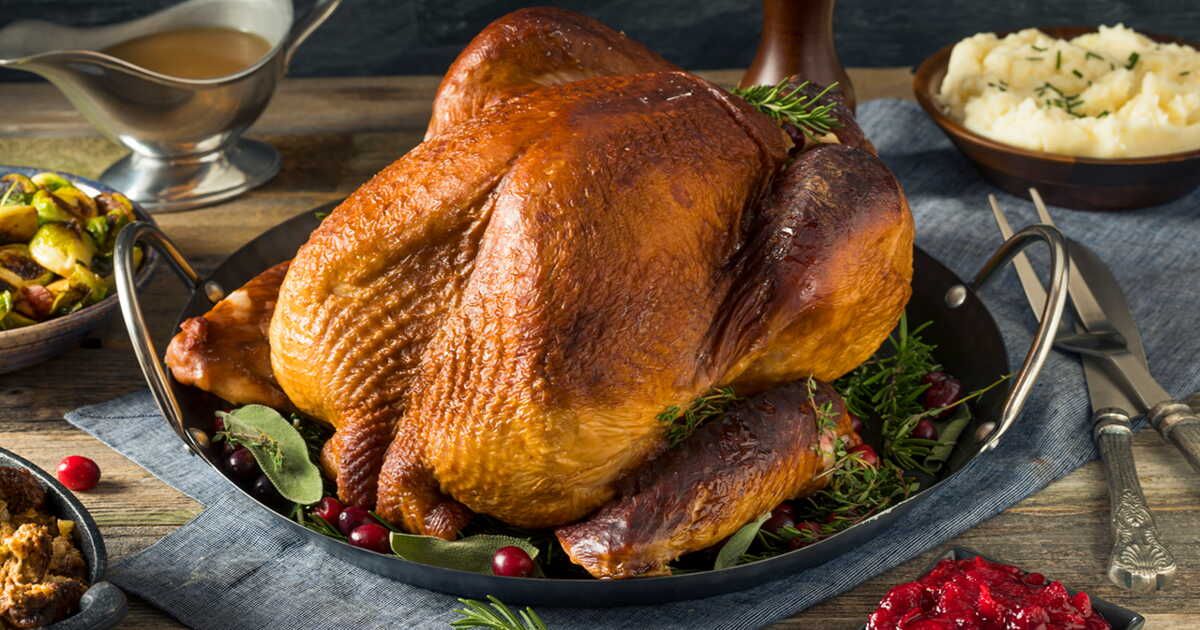 Que faire si votre dinde est trop cuite ? Les astuces de Julie Andrieu