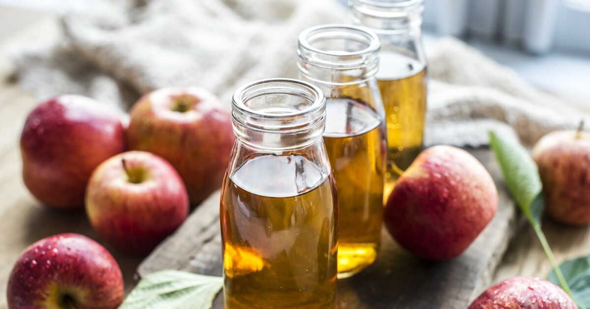 Préparer un jus de pomme maison