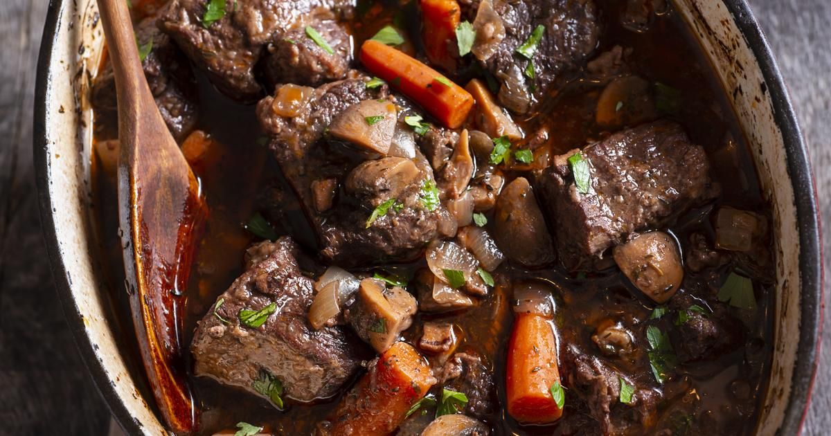 Un plat réconfortant : découvrez la recette du bœuf aux carottes