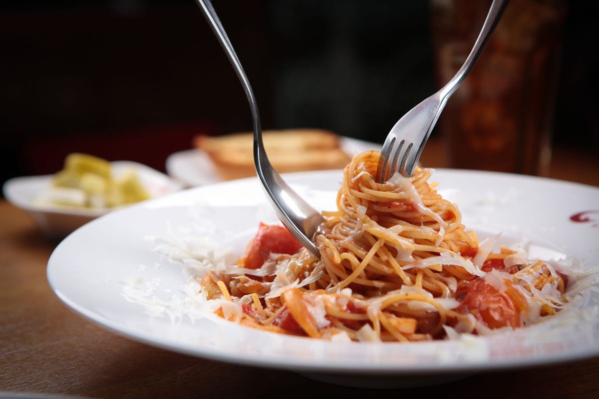 Une touche italienne : les spaghettis all'amatriciana de Simone Zanoni