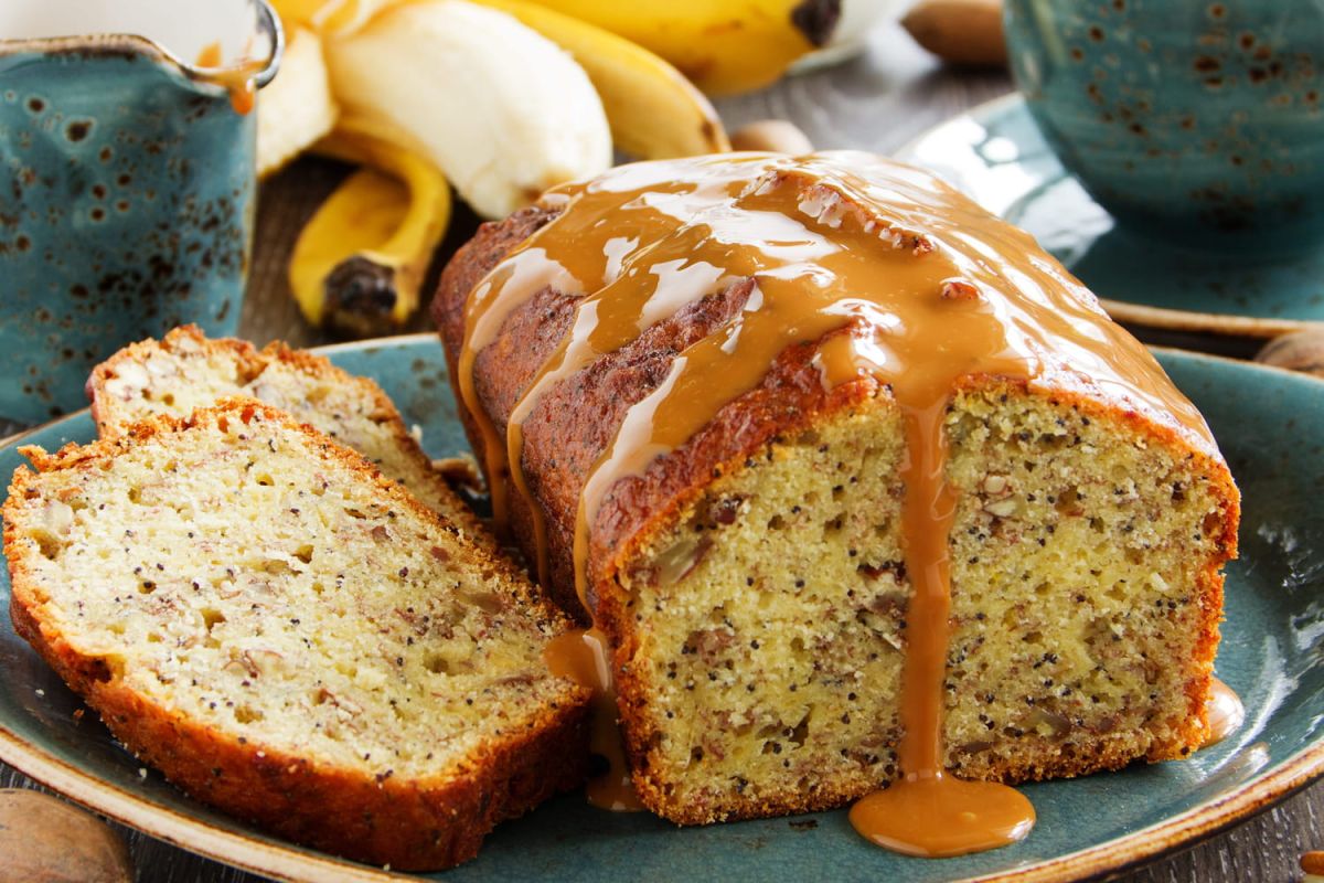 Cyril Lignac présente un banana bread caramélisé qui va vous séduire