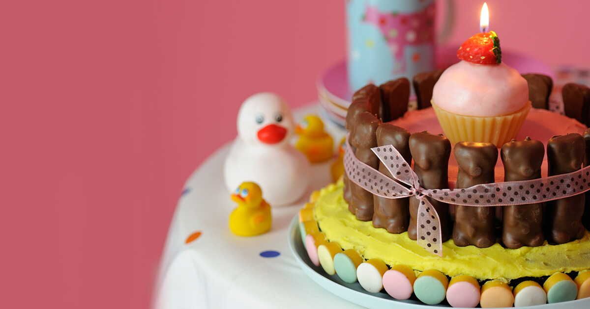 Un gâteau de bonbons pour un anniversaire inoubliable