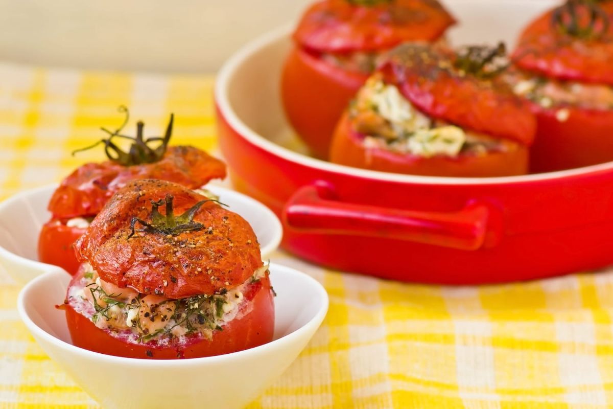 découvrez la recette économique des tomates farcies aux œufs