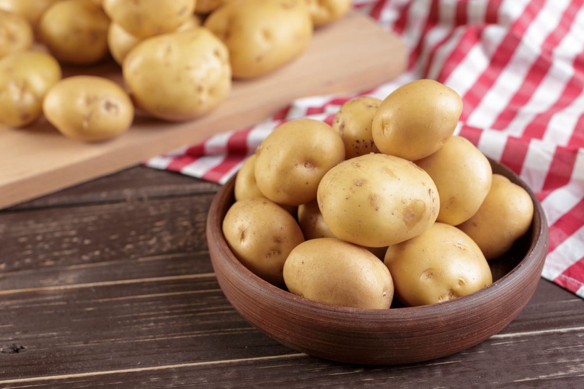 la méthode révolutionnaire pour conserver vos pommes de terre plus longtemps