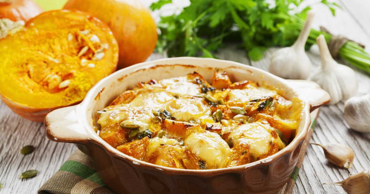 Un gratin réconfortant de chou-fleur et potimarron à savourer cet automne