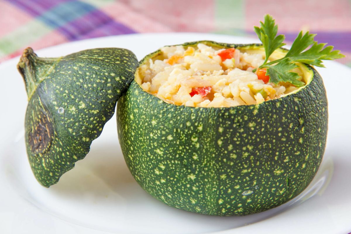 Savourez l'été avec cette courgette farcie végétarienne