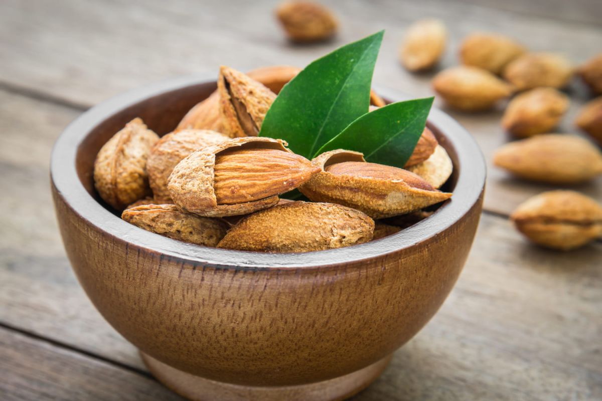 Peler des amandes sans effort : les astuces à connaître