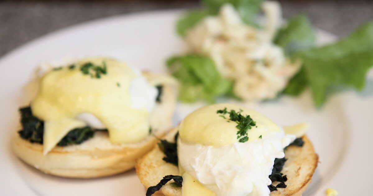Des œufs mollets florentine à la sauce mornay signés Philippe Etchebest