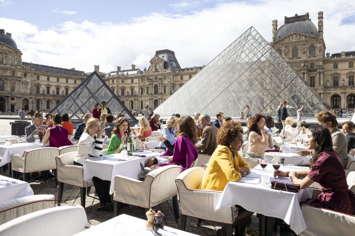 Les meilleures adresses parisiennes inspirées d'emily in paris